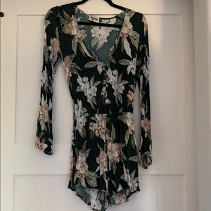 Show Me Your MuMu Green Floral Top